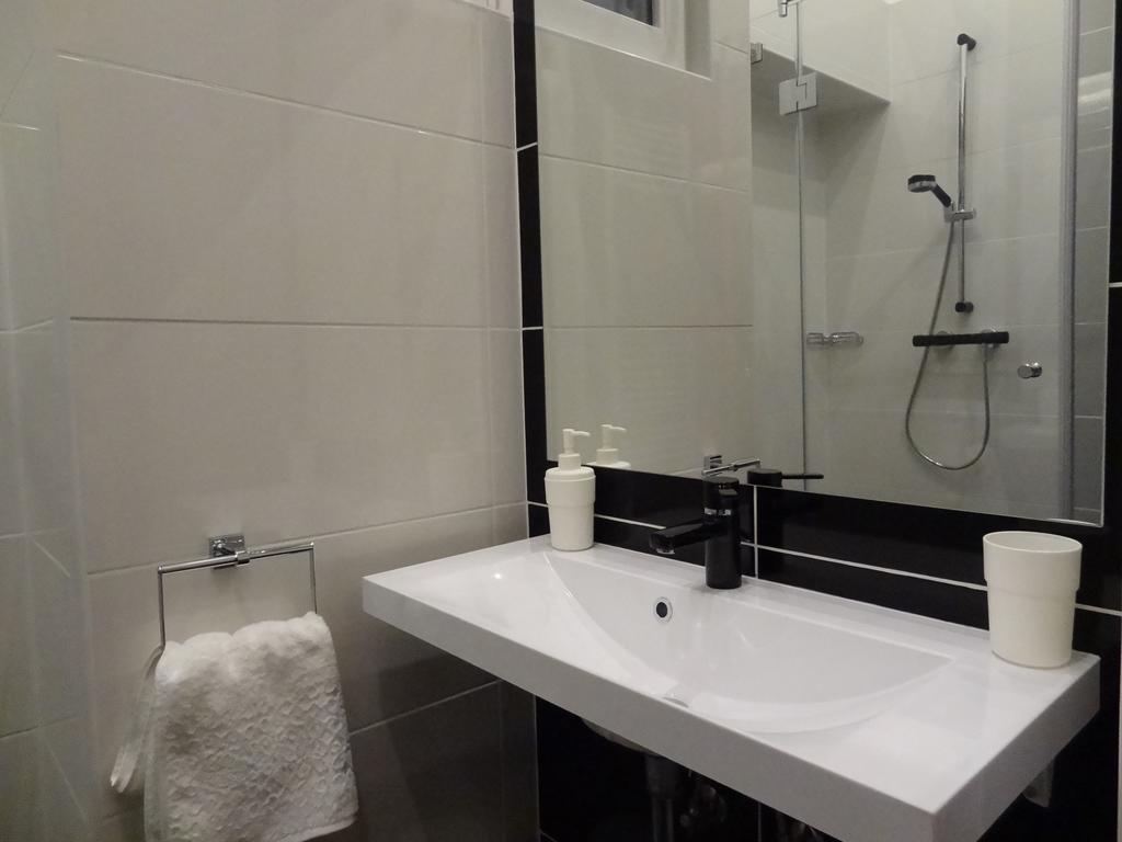 Erzsebet Boulevard Apartment Budapest Room photo