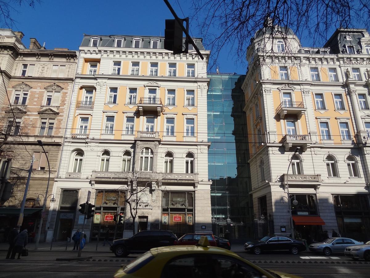 Erzsebet Boulevard Apartment Budapest Exterior photo